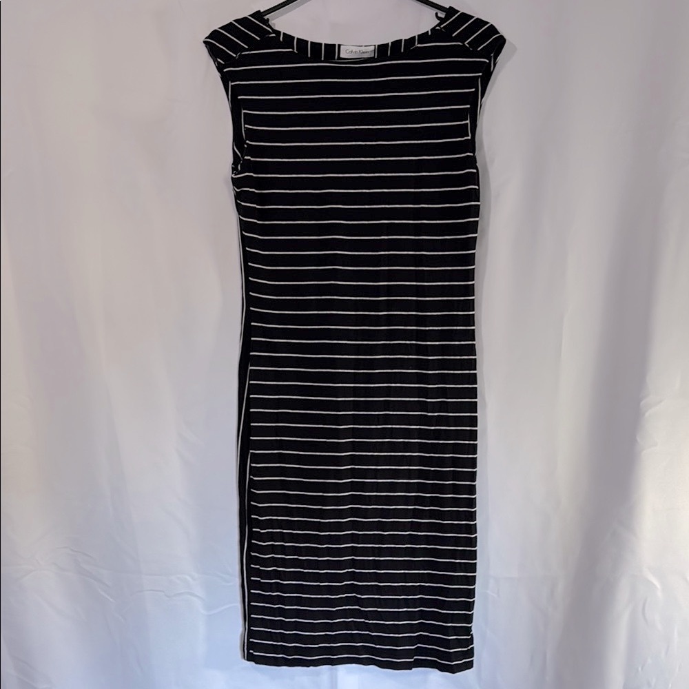 Calvin Klein | Black and White Midi Sheath Dress